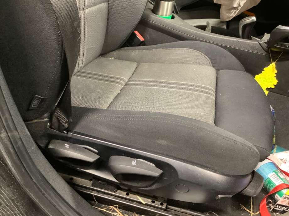 Sete foran høyre til BMW X1, 2009-2015 (E84) (E84) (BMW|)