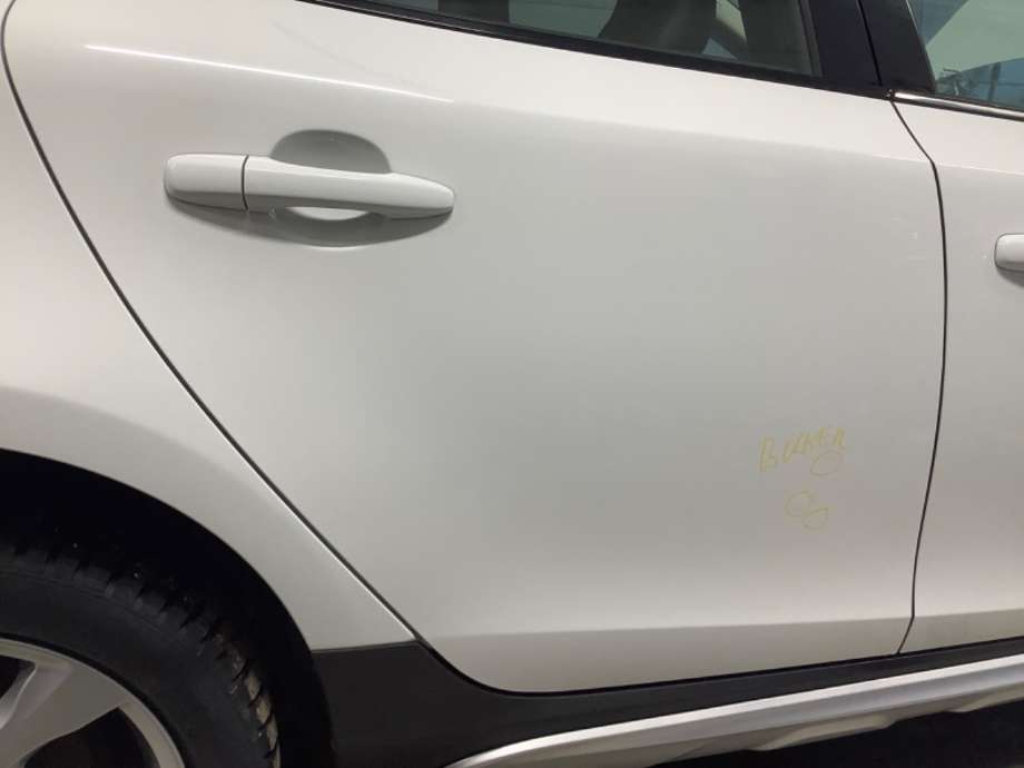 Dør høyre bak til Volvo V40, 2012-2019  (VOLVO|)