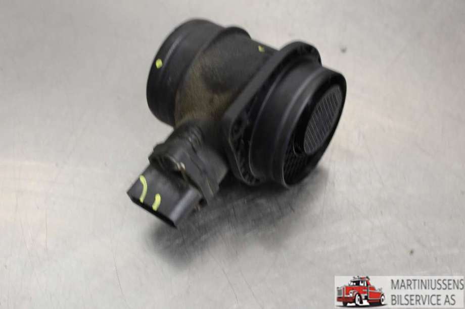 Luftmengde/luftmassemåler til VW Caddy 2004-2010 (Type III, Fase 1)  (VOLKSWAGEN||038906461B)