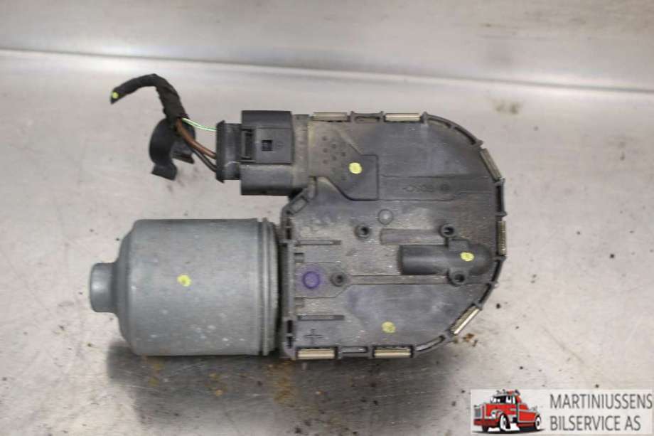 Viskermotor frontrute til VW Caddy, 2015-2020 (Type III, Fase 3)  (VOLKSWAGEN|)