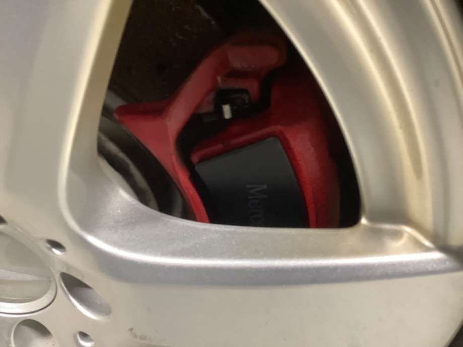 Bremsecaliper brakett til Mercedes A-Klasse, 2012-2018 (W176) (W176) (MERCEDES|)
