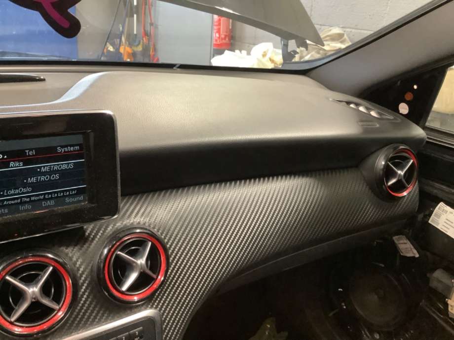 Dashbord til Mercedes A-Klasse, 2012-2018 (W176) (W176) (MERCEDES|)