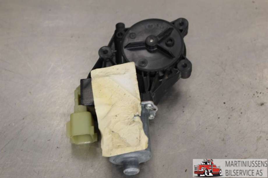 Ruteheis høyre til Land Rover Range Rover Sport 2013-->>  (LAND-ROVER||0 130 822 783)