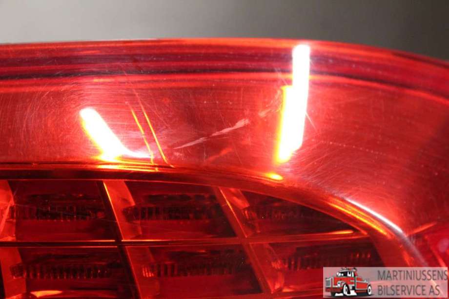Baklykt høyre til VW Passat 2011-2015 (B7) (B7) (VOLKSWAGEN||3AF 945 208 B)