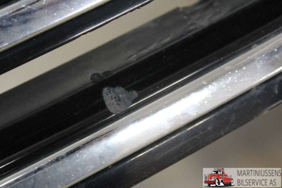 Grill til VW Passat 2011-2015 (B7) (B7) (VOLKSWAGEN||3AA 853 651)