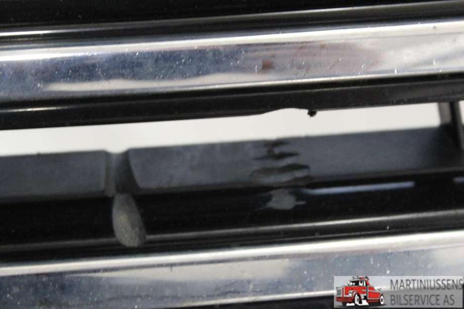 Grill til VW Passat 2011-2015 (B7) (B7) (VOLKSWAGEN||3AA 853 651)