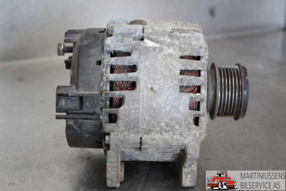 Dynamo til VW Passat 2011-2015 (B7) (B7) (VOLKSWAGEN||03L 903 023 B)