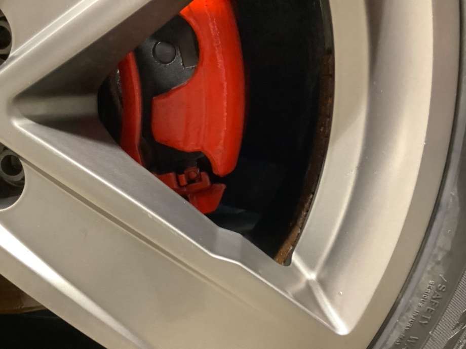 Bremsecaliper høyre foran til Audi TT, 2015-->> (Type III)  (AUDI|)