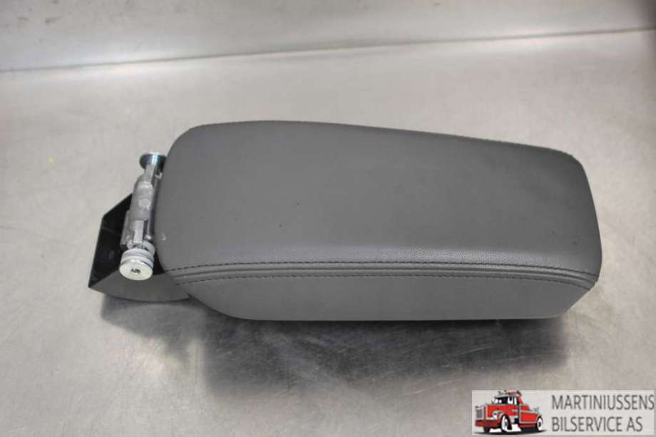 Sete armlene lokk til Audi TT 2015-->> (Type III)  (AUDI|)