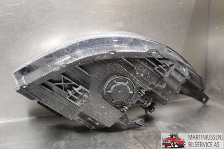 Frontlykt venstre halogen til Kia Soul 2014-2019 (Type II) (KIA|)