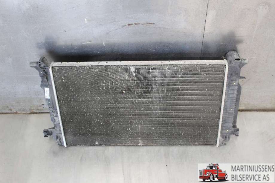 Radiator (automat gir) til Mercedes Sprinter 2018-->> (907/910) (907/910) (MERCEDES||A9065000202)