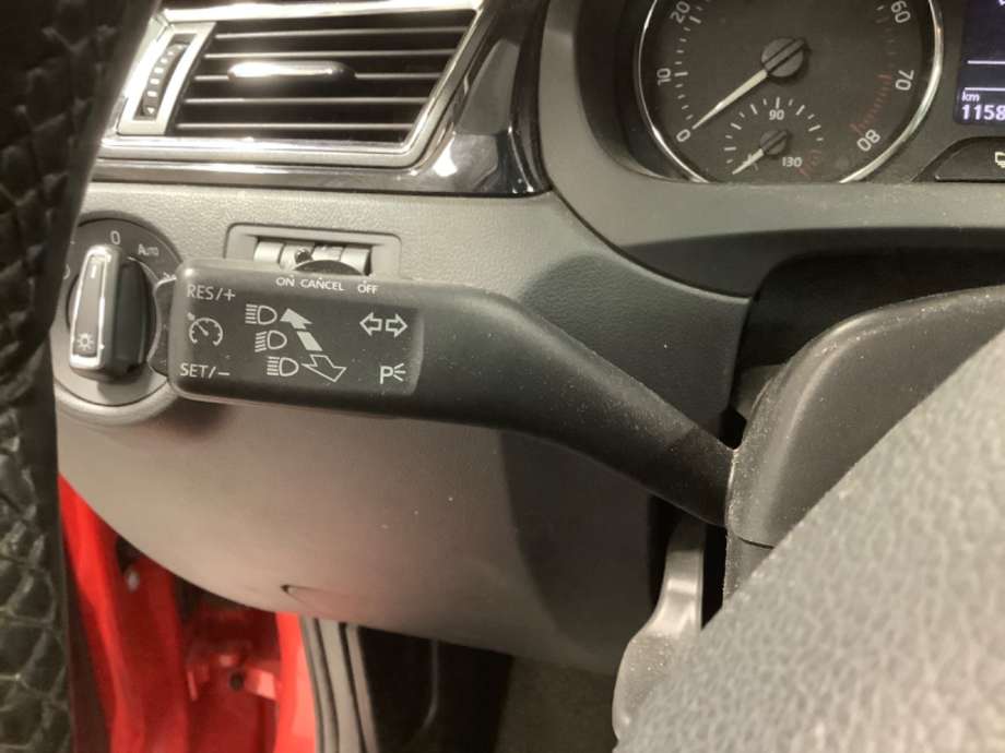 Bryter combi til Škoda Rapid, 2012-2019  (SKODA|)