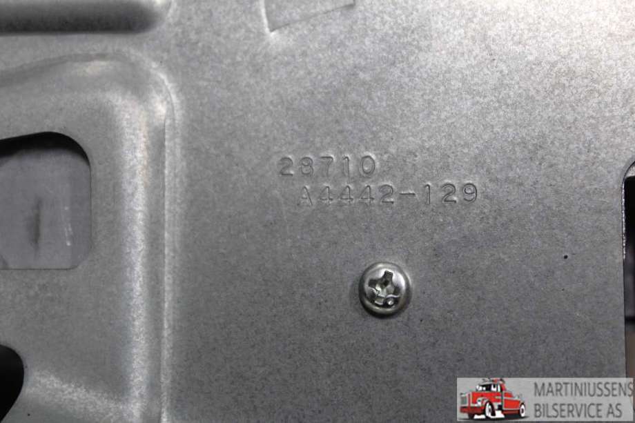 Viskermotor bakrute til Nissan X-Trail 2007-2014 (T31) (T31) (NISSAN|A4442-129|)