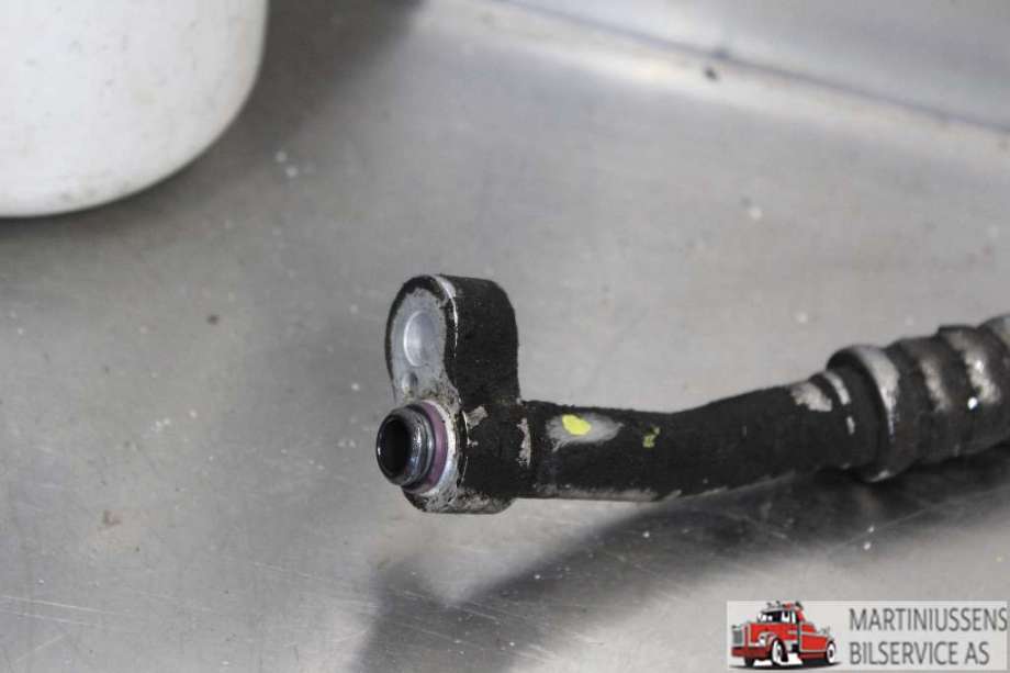 Aircondition rør til Mercedes Sprinter 2013-2018 (Fase 2) (906) (906) (M.B||A9068306415)