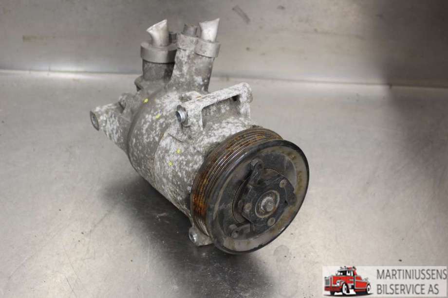 Aircondition kompressor til VW Caddy 2010-2015 (Type III, Fase 2)  (VOLKSWAGEN||5K0 820 803 A)