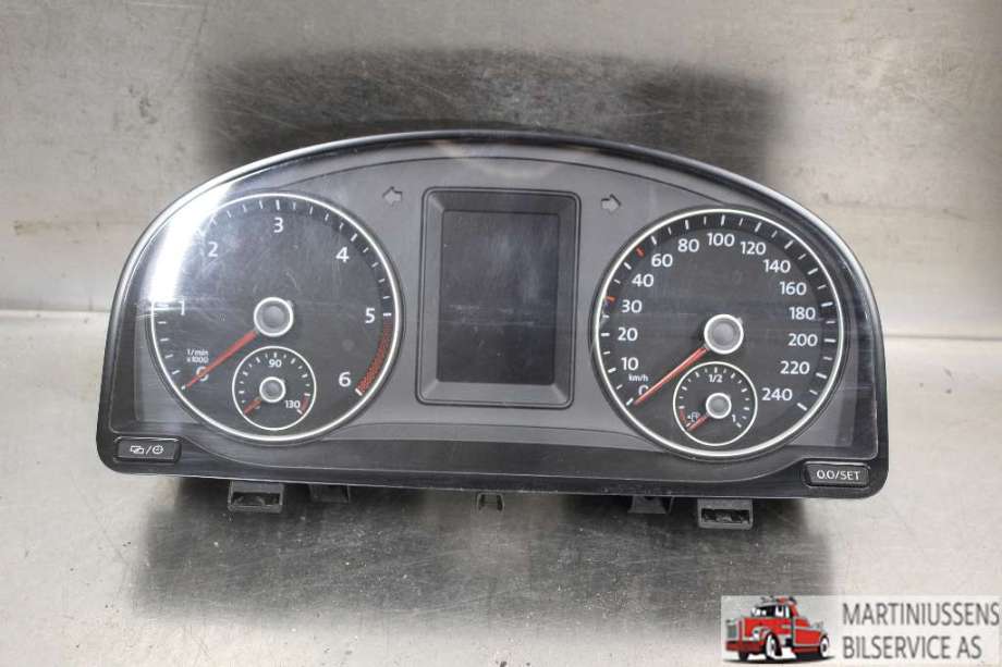 Speedometer til VW Caddy 2010-2015 (Type III, Fase 2)  (VOLKSWAGEN||2K0920)