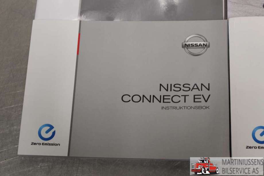 Instruksjonsbok til Nissan Leaf 2018-->> (Type II)  (NISSAN|)