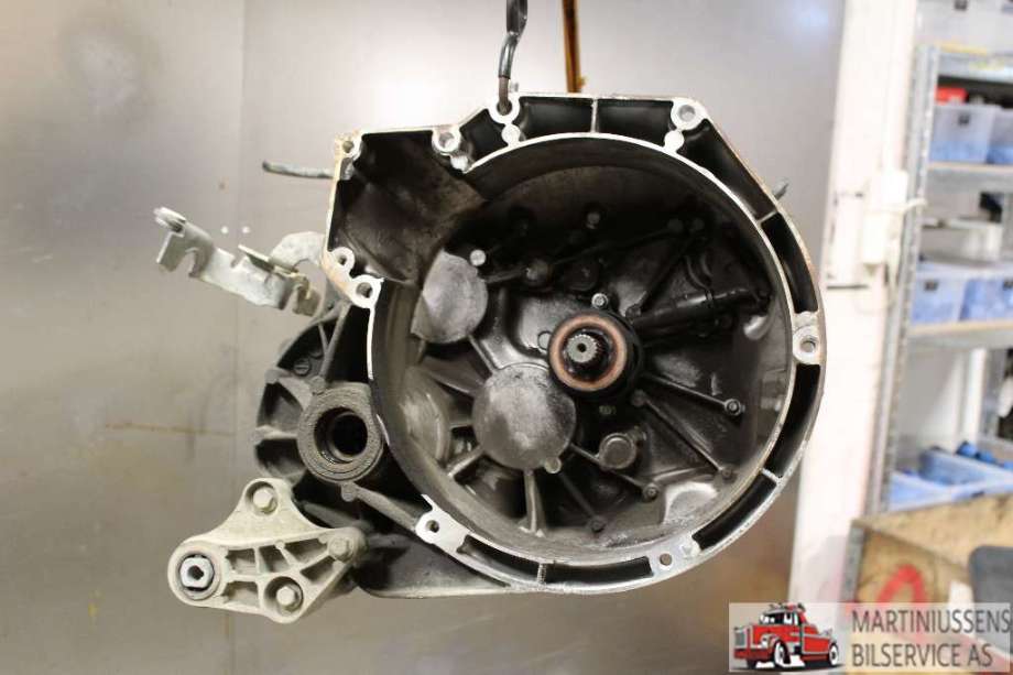 Girkasse manuell 6-trinn til Ford C-Max 2010-2015 (Type II, Fase 1)  (FORD||CV6R-7002-KD)