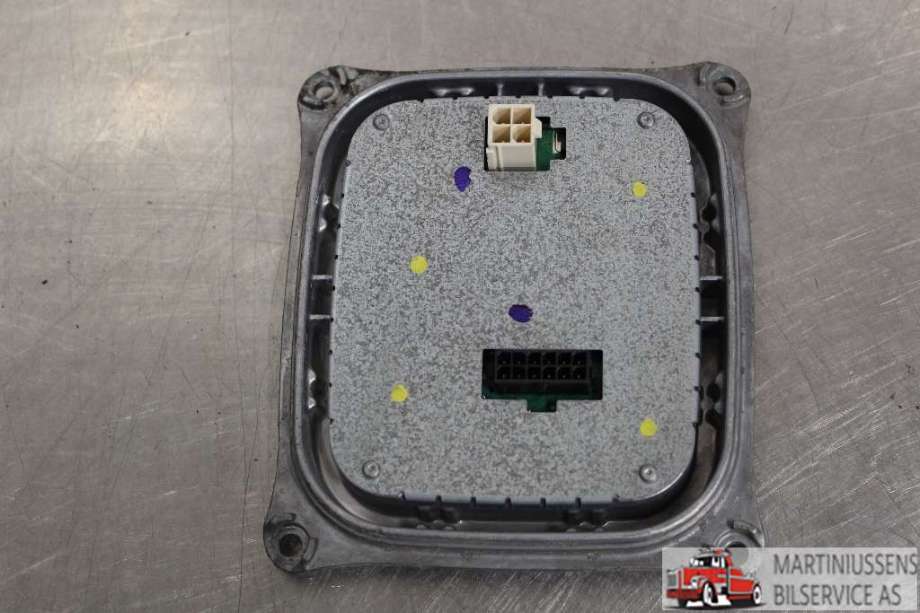 Styreenhet xenon/ballast til Peugeot 308 2013-2021 (Type II)  (PEUGEOT||1 307 329 404 00)