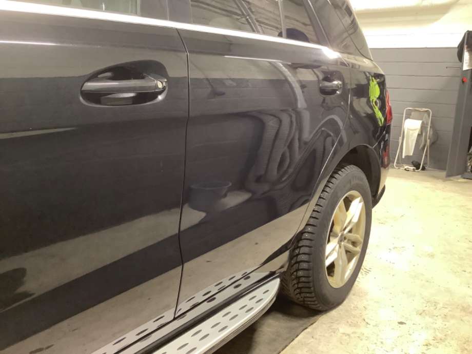 Dør venstre bak til Mercedes ML, 2011-2015 (Fase 1) (W166) (W166) (MERCEDES|)