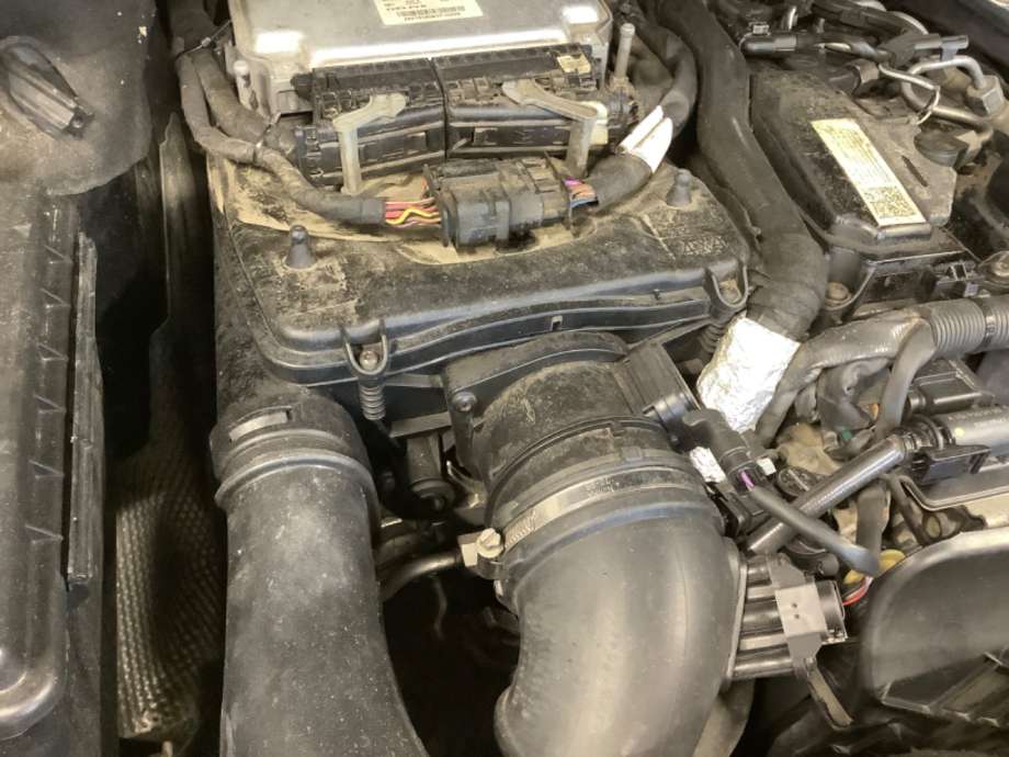 Luftfilterboks til Mercedes ML, 2011-2015 (Fase 1) (W166) (W166) (MERCEDES|)