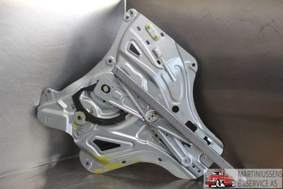 Ruteheis til Hyundai Ix35 2010-2015  (HYUNDAI||82470-2Y340)
