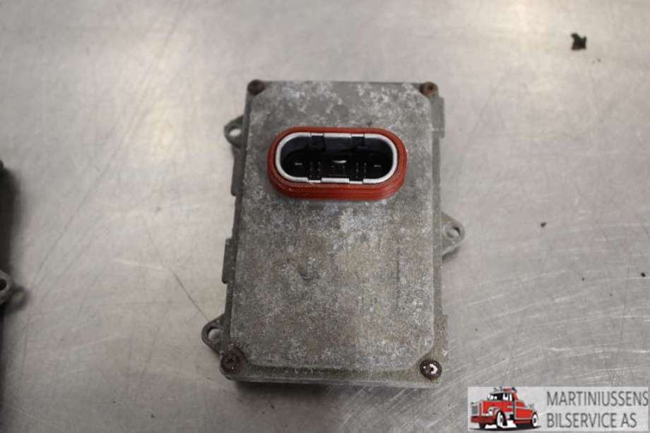 Styreenhet xenon/ballast til Mercedes E-Klasse 2002-2006 (Fase 1) (W211) (W211) (MERCEDES|5DF008704-00|)