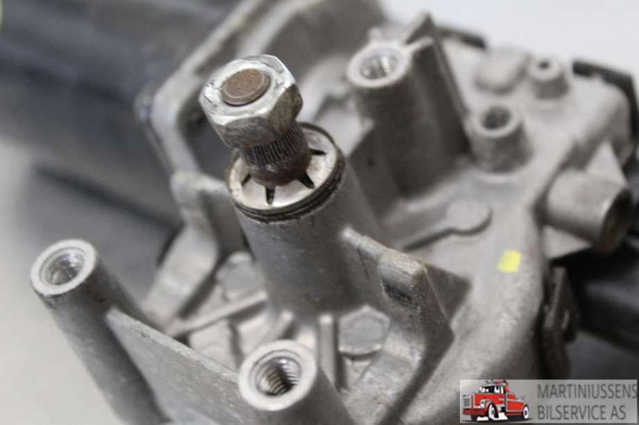 Viskermotor frontrute til Hyundai Tucson 2003-2009  (HYUNDAI|)