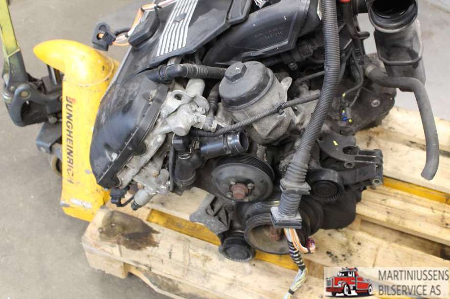 Motor bensin til BMW 5-Serie 2003-2010 (E60/E61) (E60/E61) (BMW|M54-B22|)