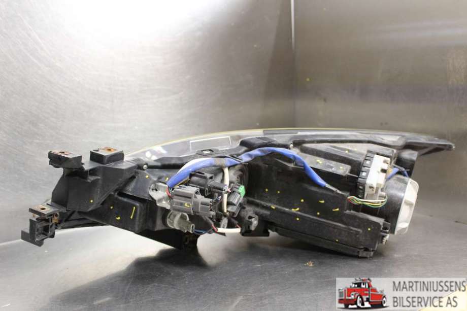 Frontlykt høyre xenon til Mazda 6 2008-2010 (Type II, Fase 1) (MAZDA|)