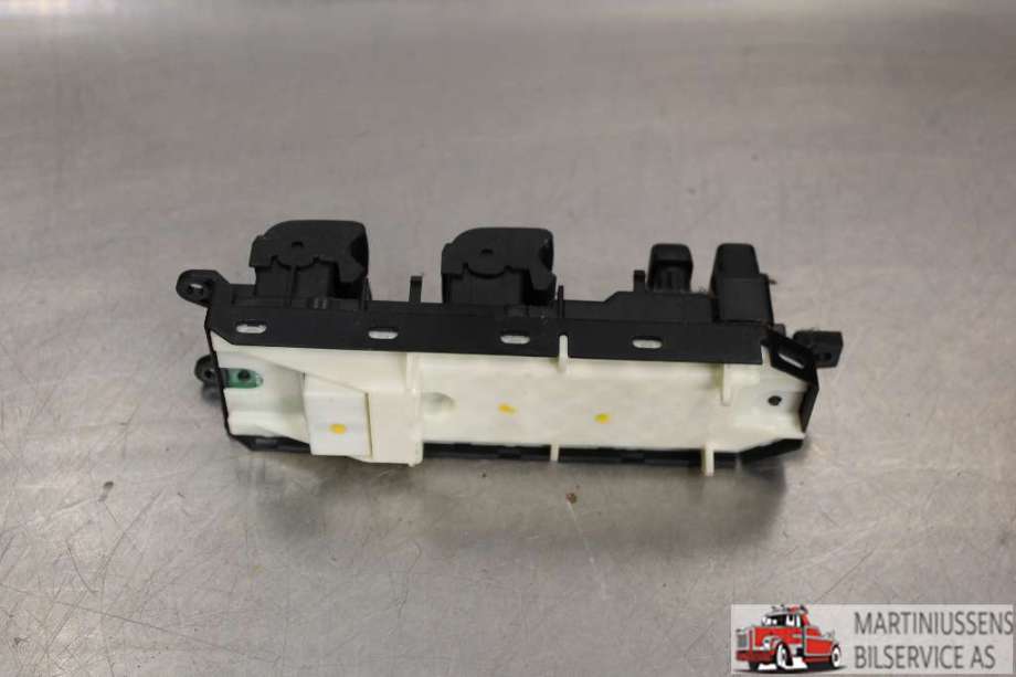 Bryter ruteheis til Toyota Prius +7 2012-2020 (Type III) (stasjonsvogn) (stasjonsvogn) (TOYOTA||515220)