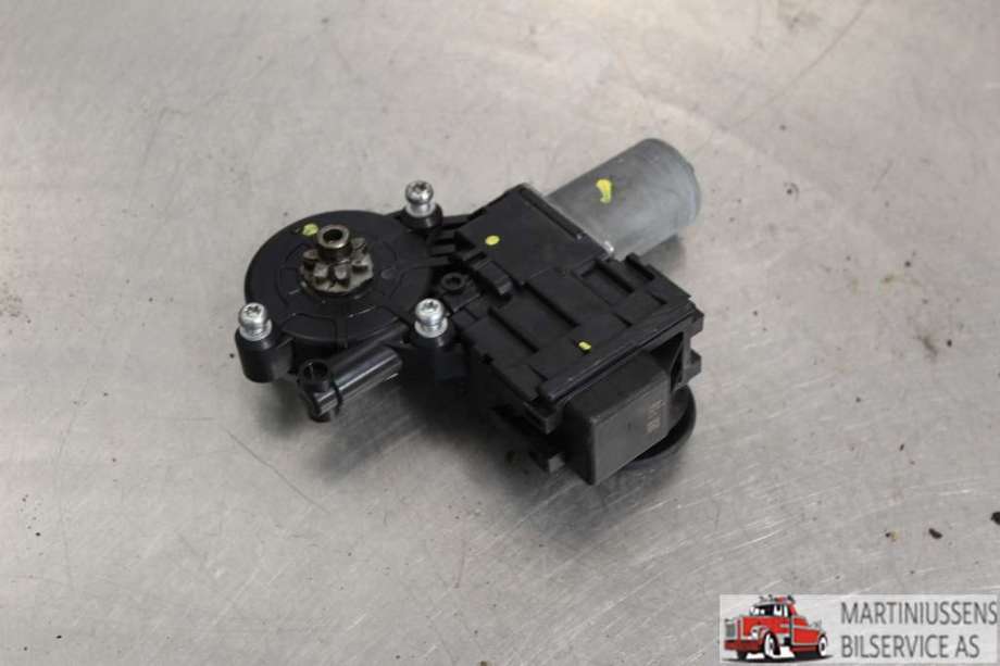 Ruteheis høyre til Toyota Prius +7 2012-2020 (Type III) (stasjonsvogn) (stasjonsvogn) (TOYOTA||062020-4011)
