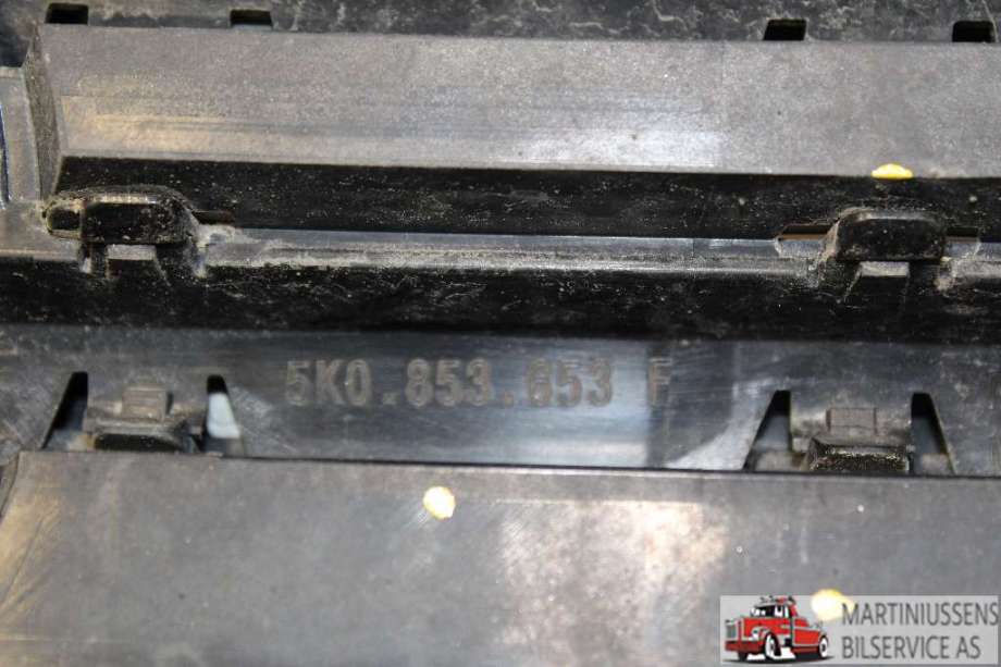 Grill til VW Golf VI 2008-2012  (VOLKSWAGEN||5K0.853.653 F)