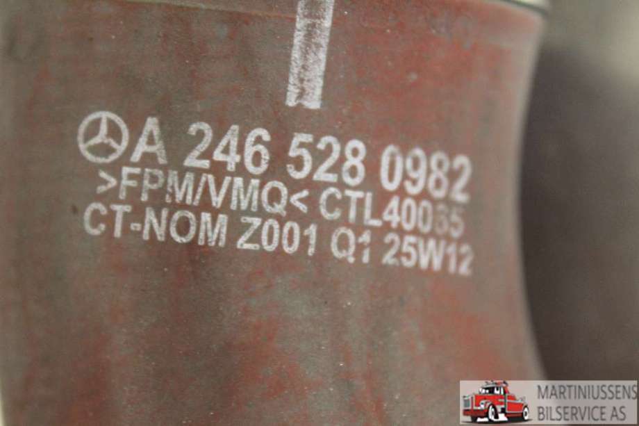 Turbo rør til Mercedes B-Klasse 2011-2018 (W246) (W246) (MERCEDES|A2465280982|)