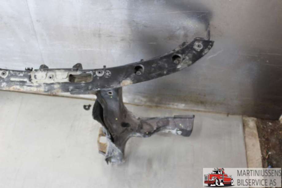 Frontplate til VW Transporter / Caravelle 2003-2009 (Fase 1) (T5) (T5) (VOLKSWAGEN|)