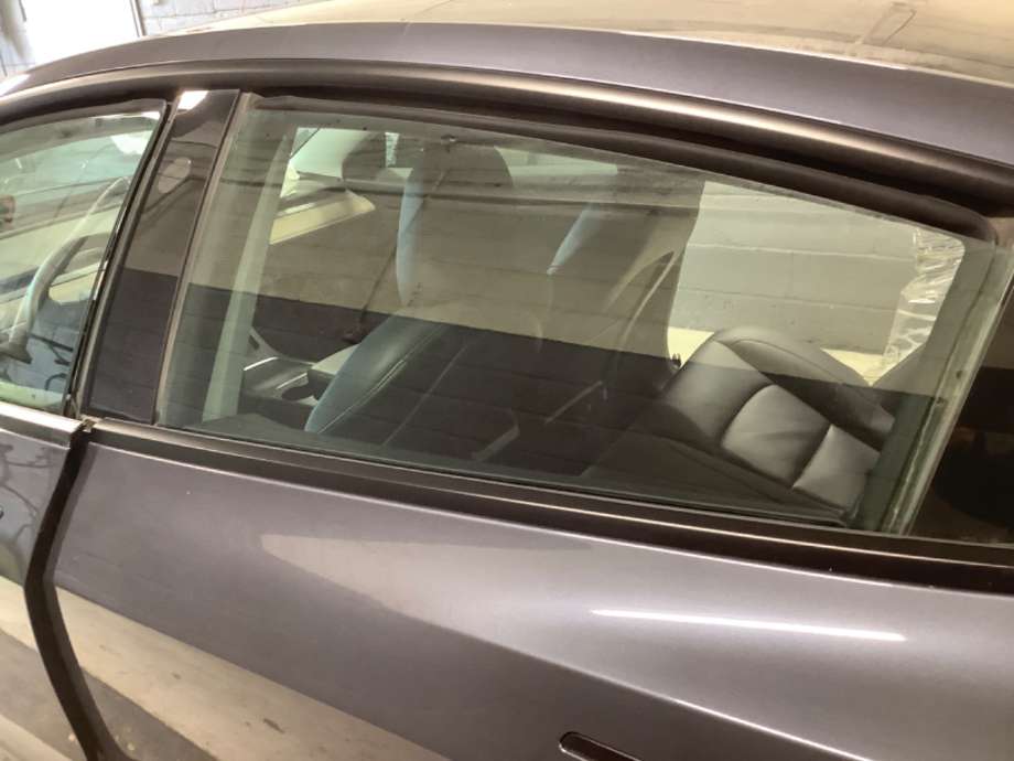 Siderute venstre bak til Tesla Model 3, 2018-2023 (Fase 1)  (TESLA|)