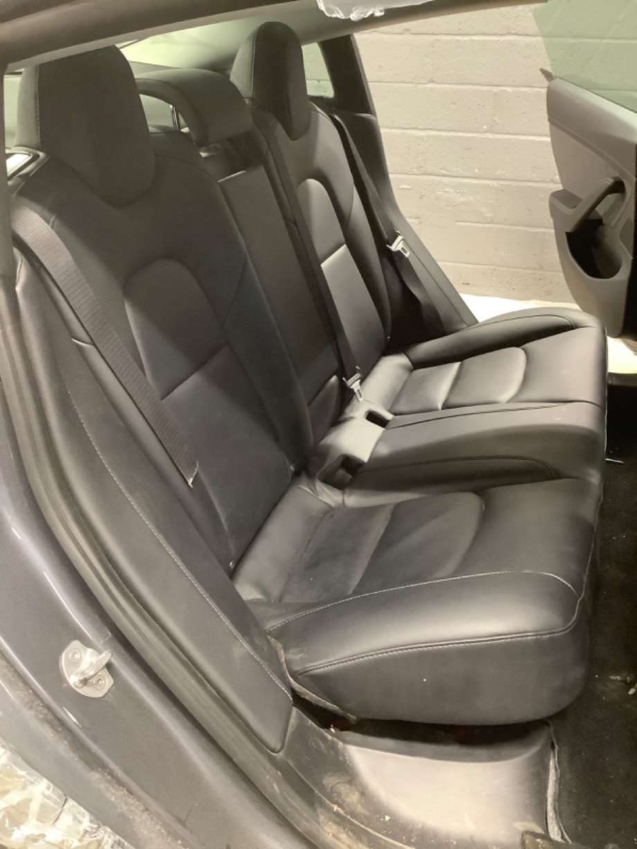 Sete bak til Tesla Model 3, 2018-2023 (Fase 1)  (TESLA|)