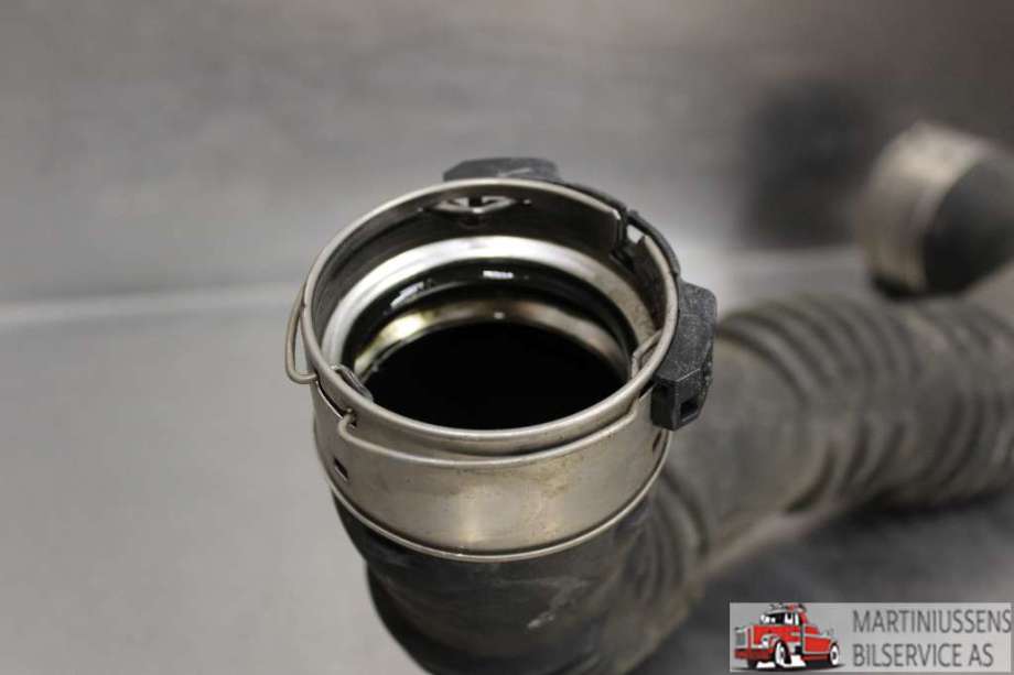 Turbo rør til Mercedes CLA 2013-2019 (C117) (C117) (MERCEDES|A2465200101|)