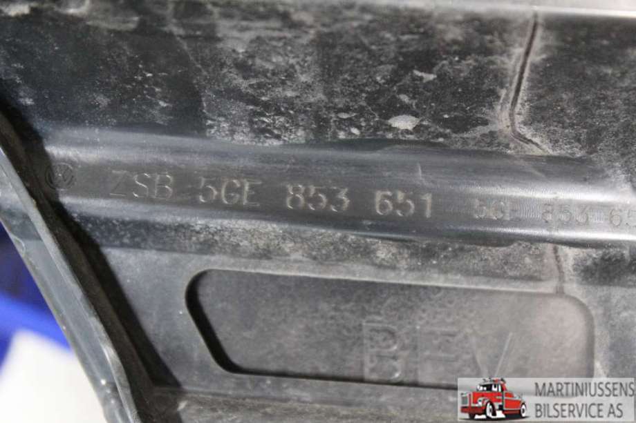 Grill til VW e-Golf 2014-2017 (Fase 1)  (VOLKSWAGEN||5GE 853 651)