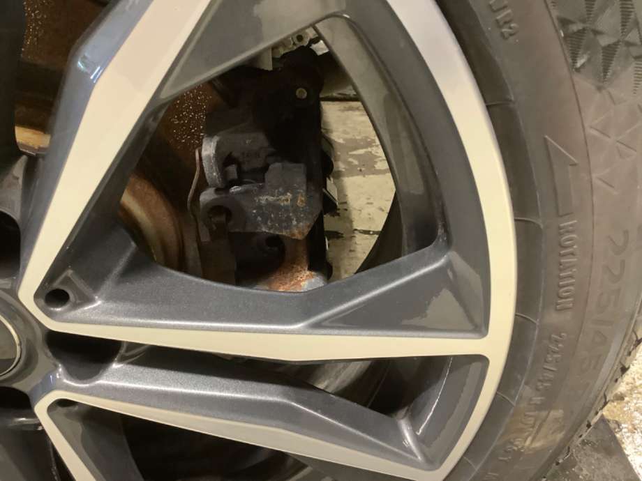 Bremsecaliper venstre bak til BMW X2, 2018-->> (F39) (F39) (BMW|)