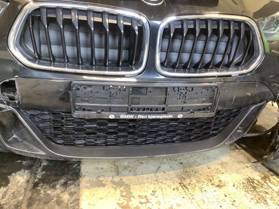 Grill til BMW X2, 2018-->> (F39) (F39) (BMW|)