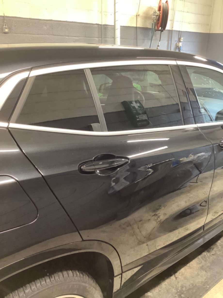 Dør høyre bak til BMW X2, 2018-->> (F39) (F39) (BMW|41 00 8 491 730)