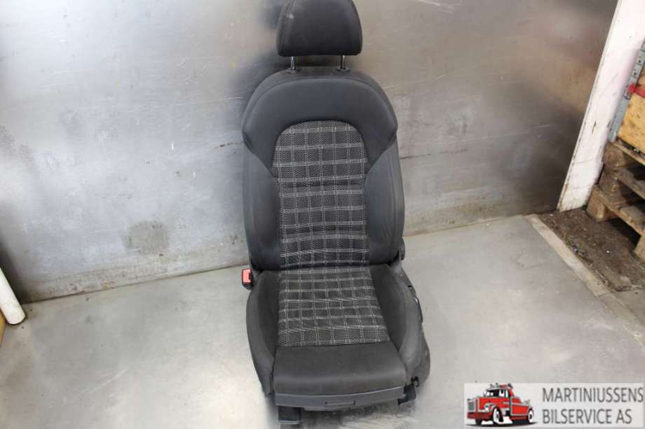 Sete foran venstre til Audi A4 2007-2014 (Type IV) (B8) (B8) (AUDI|)