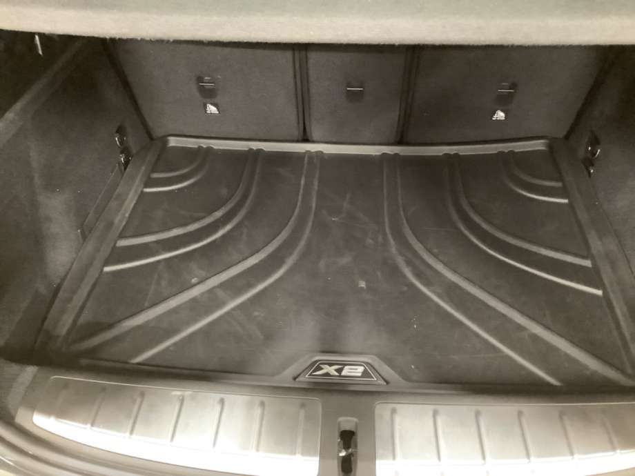 Bagasjerom teppe/gulvplate til BMW X2, 2018-->> (F39) (F39) (BMW|)