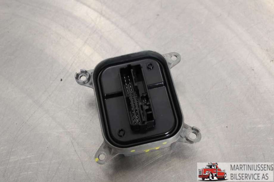 Styreenhet xenon/ballast til Tesla Model Y 2021-2024 (Type I)  (TESLA|1532925-02-C|)