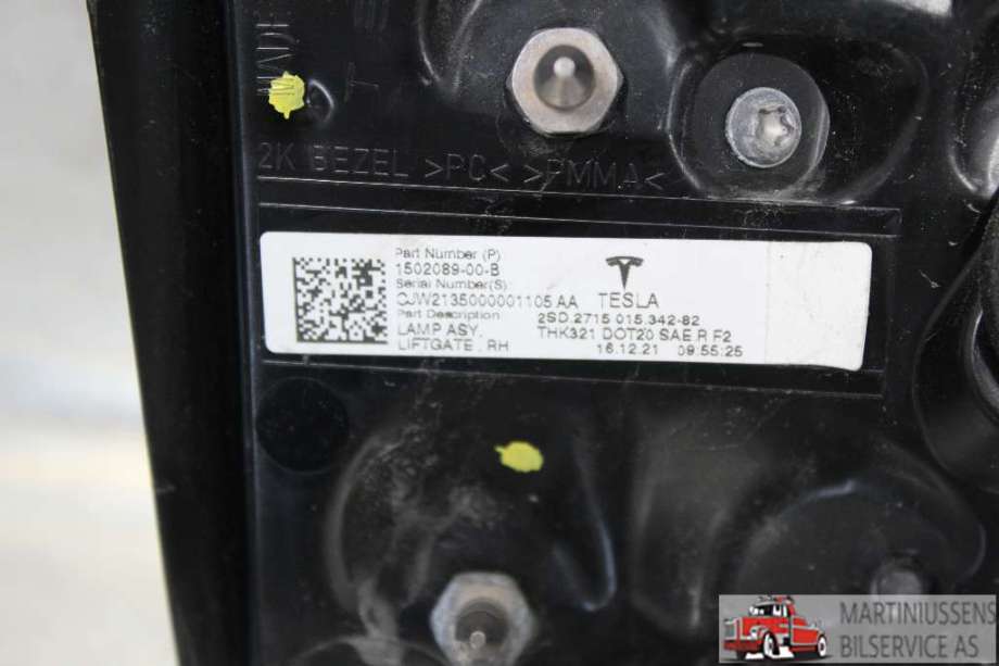 Baklykt høyre indre til Tesla Model Y 2021-2024 (Type I)  (TESLA|1502089-00-B|)