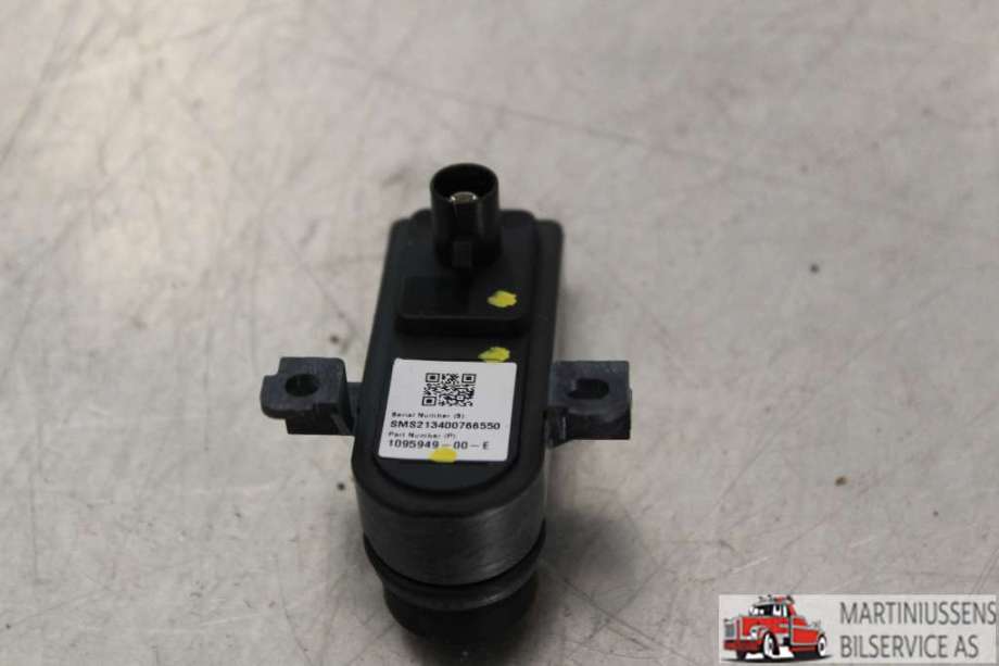 Kamera til Tesla Model Y 2021-2024 (Type I)  (TESLA|1095949-00-E|)