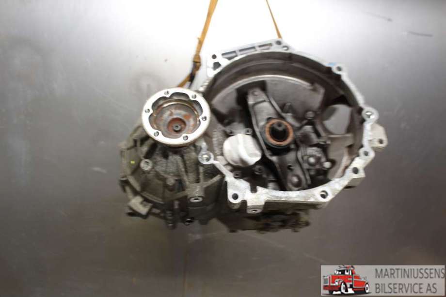 Girkasse manuell til VW Caddy 2015-2020 (Type III, Fase 3)  (VOLKSWAGEN|)