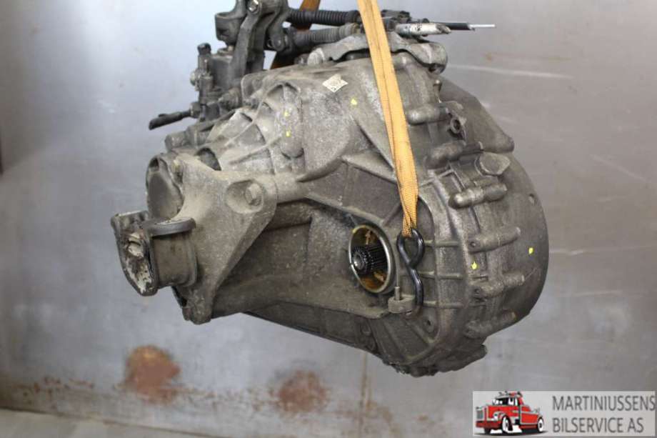 Girkasse manuell 6-trinn til VW Transporter / Caravelle 2003-2009 (Fase 1) (T5) (T5) (VOLKSWAGEN|JKT|)