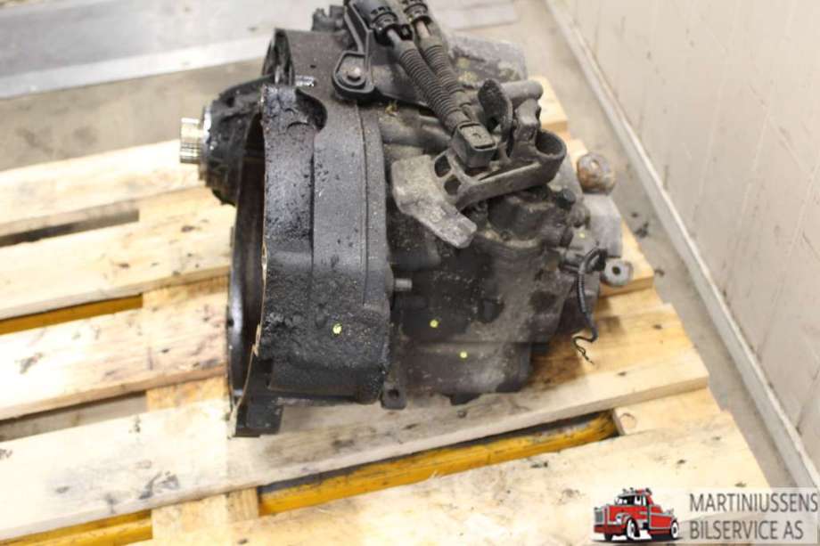 Girkasse manuell 6-trinn til VW Transporter / Caravelle 2003-2009 (Fase 1) (T5) (T5) (VOLKSWAGEN|KLF|)